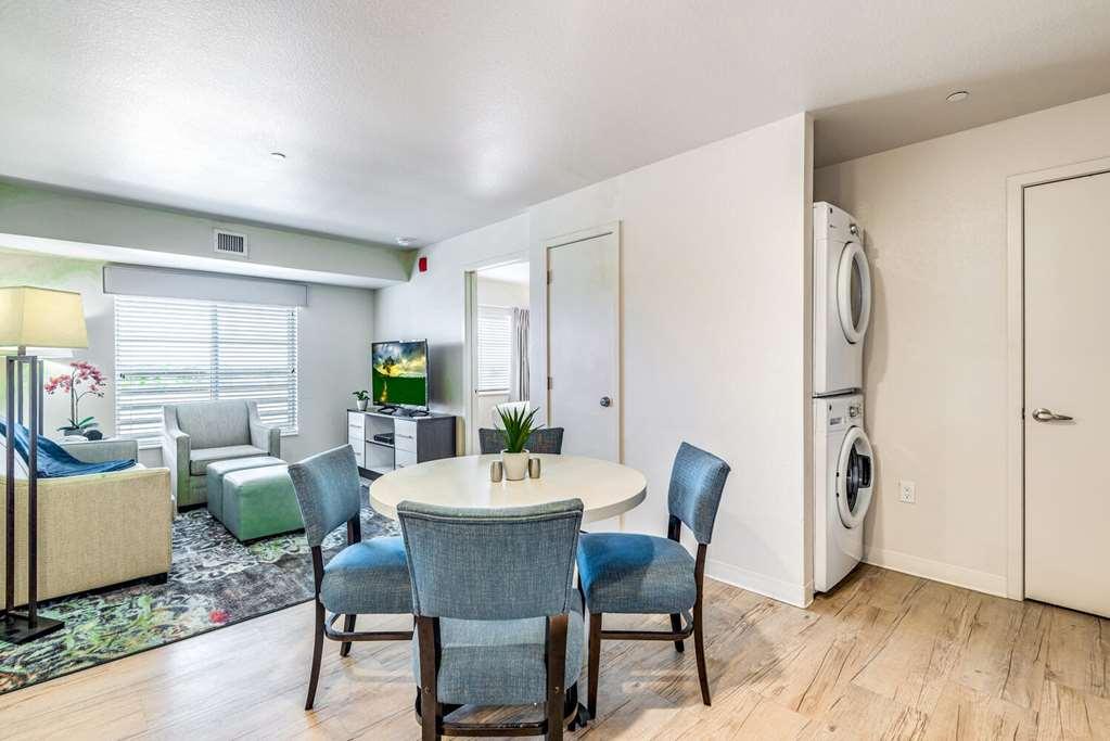 センテニアルParks Residential Denverアパートメント 部屋 写真